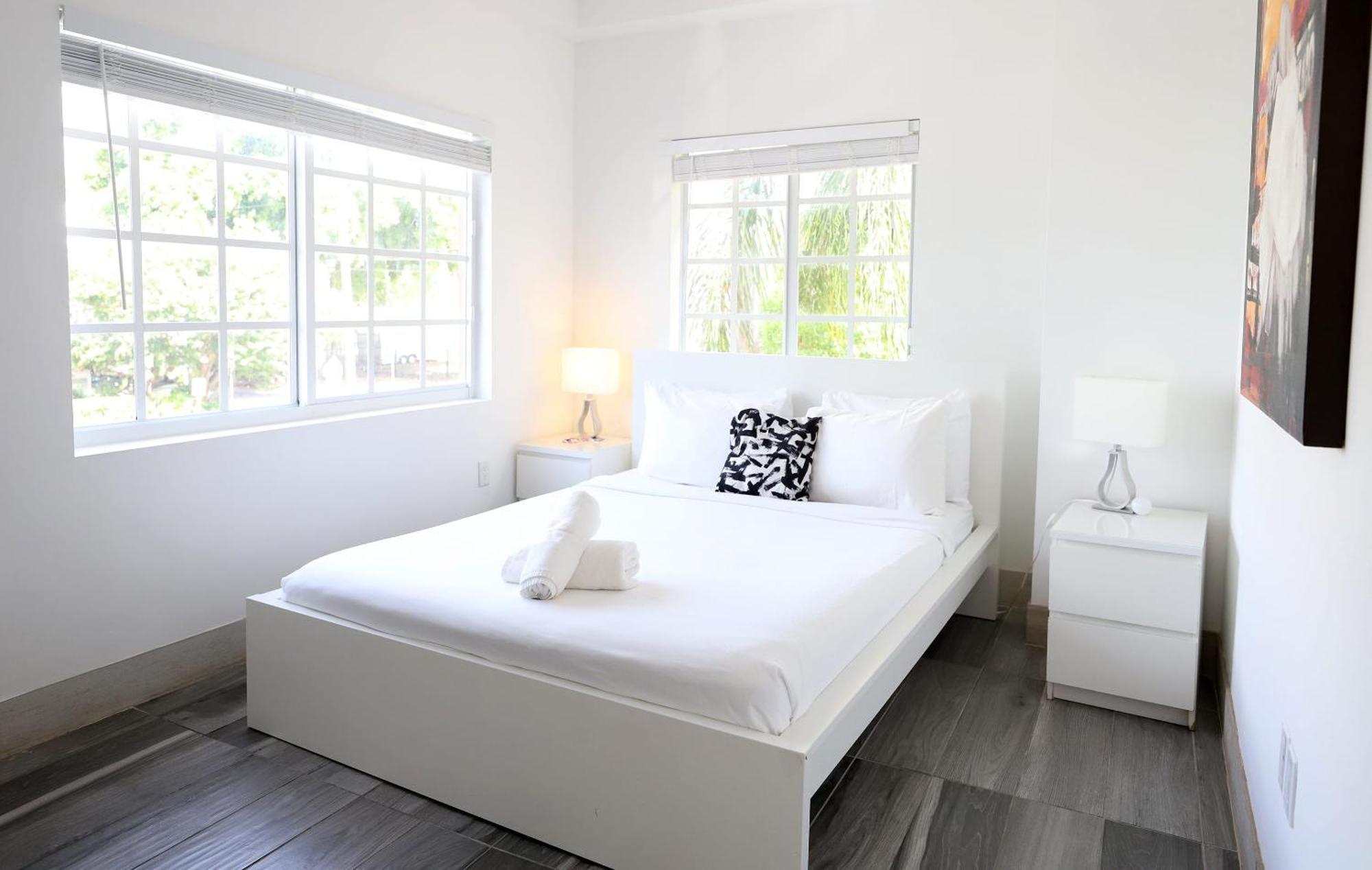 South 2 Bedroom 2 Bathroom Steps To Ocean Drive Appartamento
